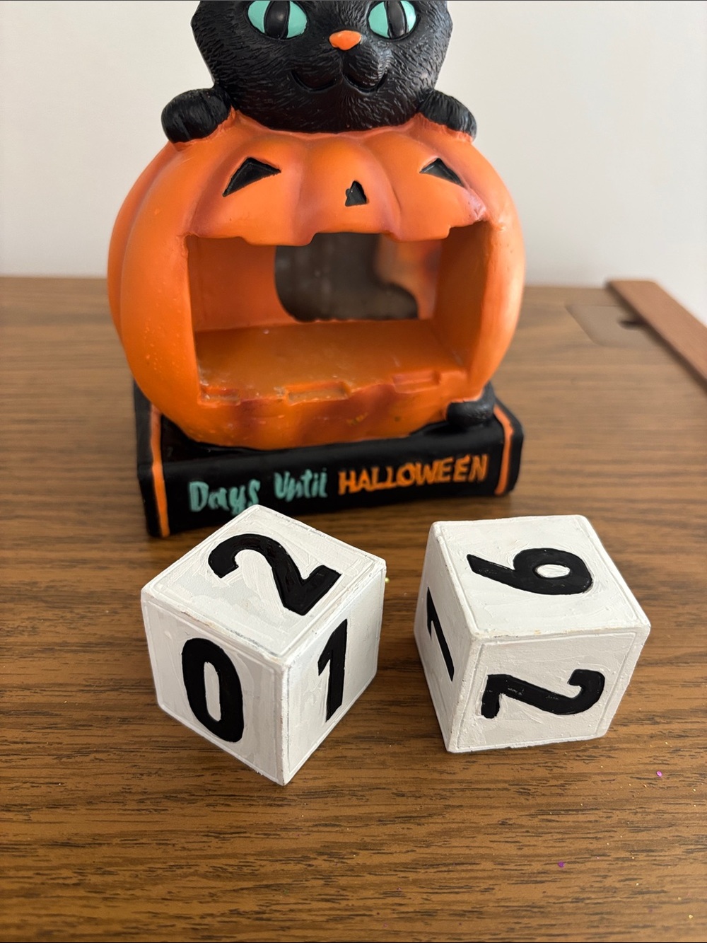 Black & Orange Halloween Cat Countdown Calendar - Pets Cat - Picture 3 of 6